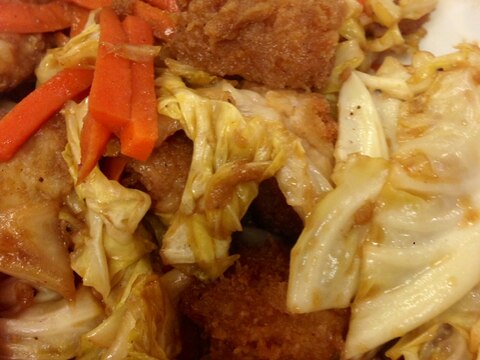 コロッケとキャベツのソース炒め♪♪